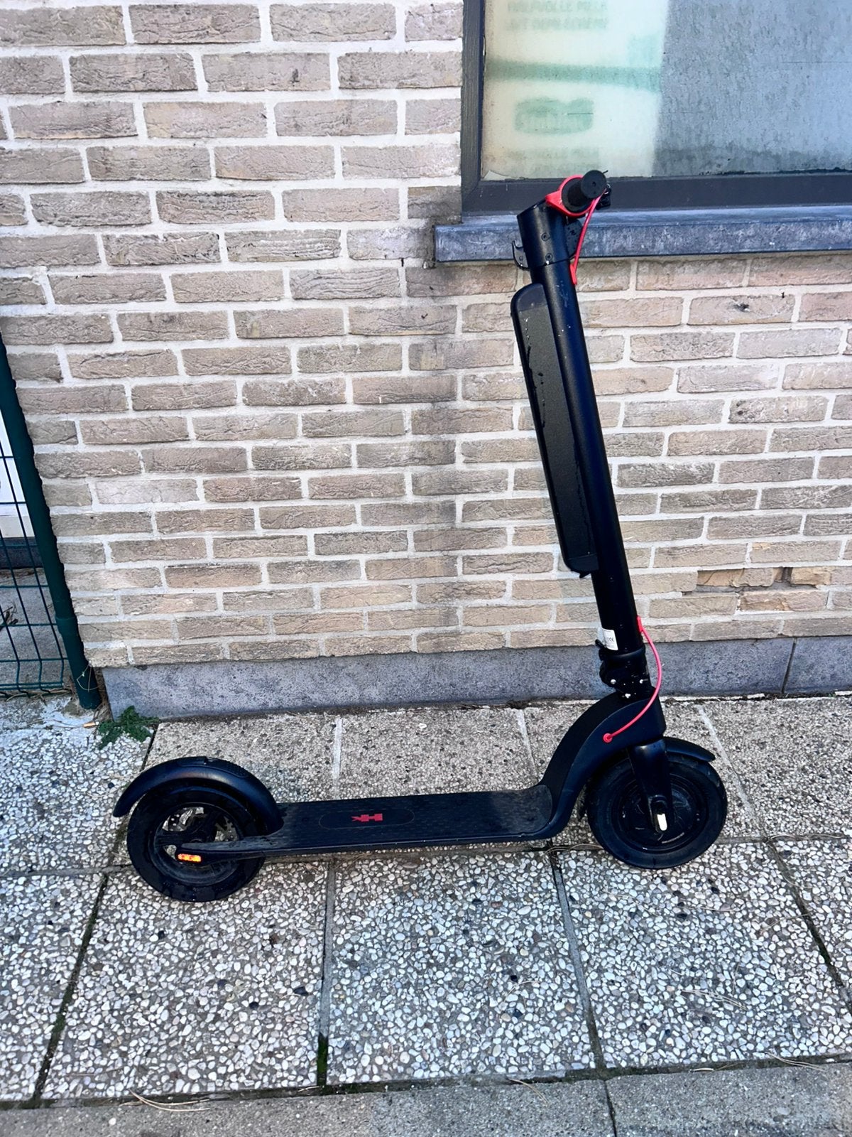 Trotinette electrique a vendre, Ophalen, Zo goed als nieuw, Elektrische step (E-scooter)