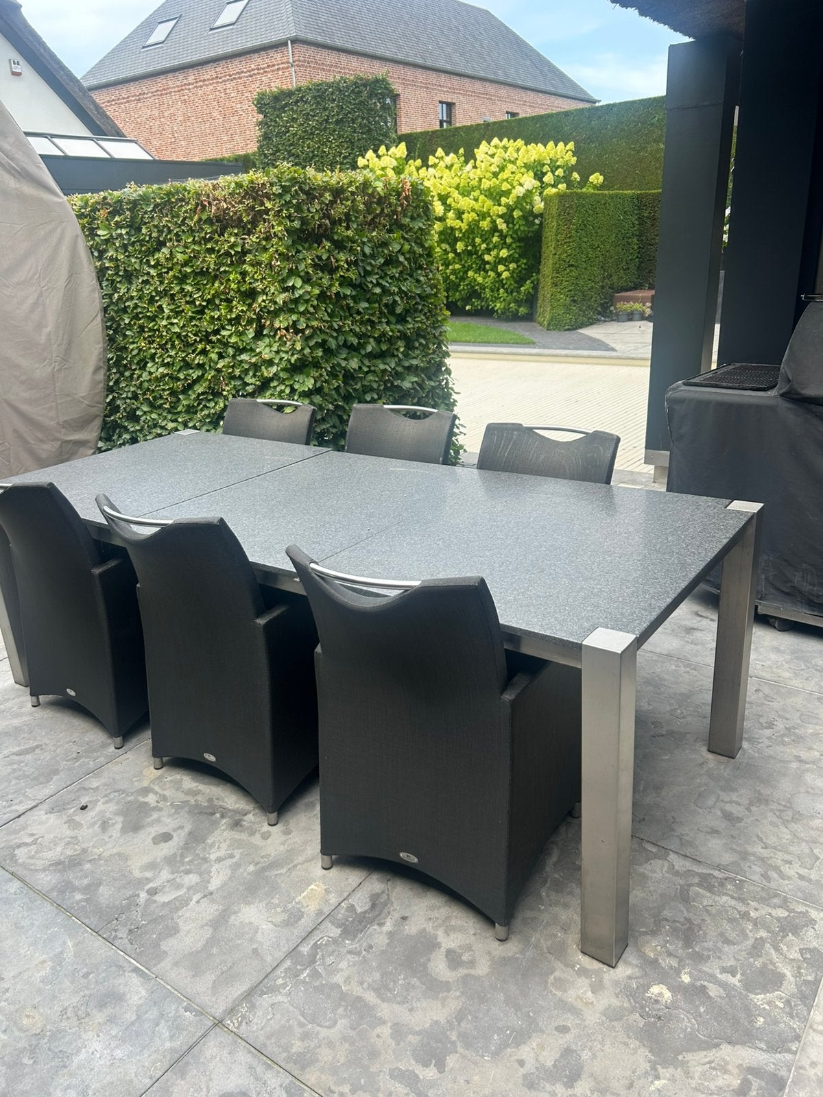 Tuinmeubelen, Enlèvement