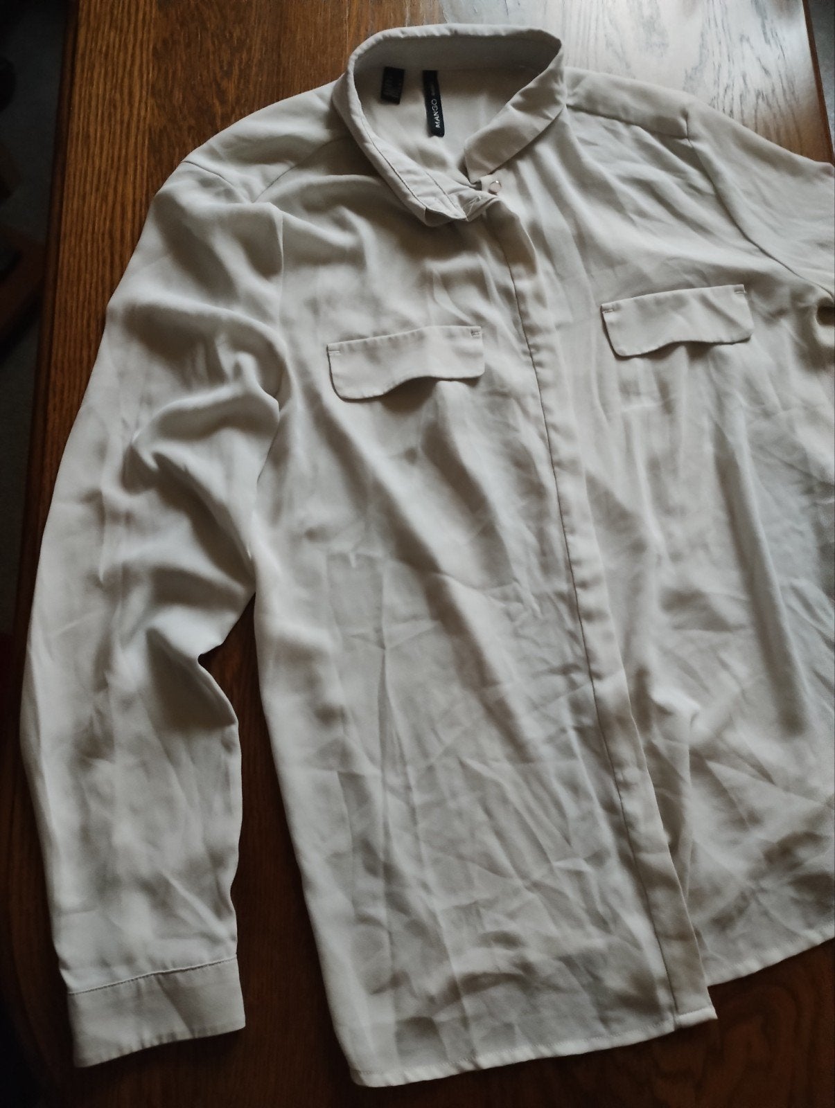 Blouse blanche Mango taille L, Taille 42/44 (L), Mango, Enlèvement ou Envoi, Porté