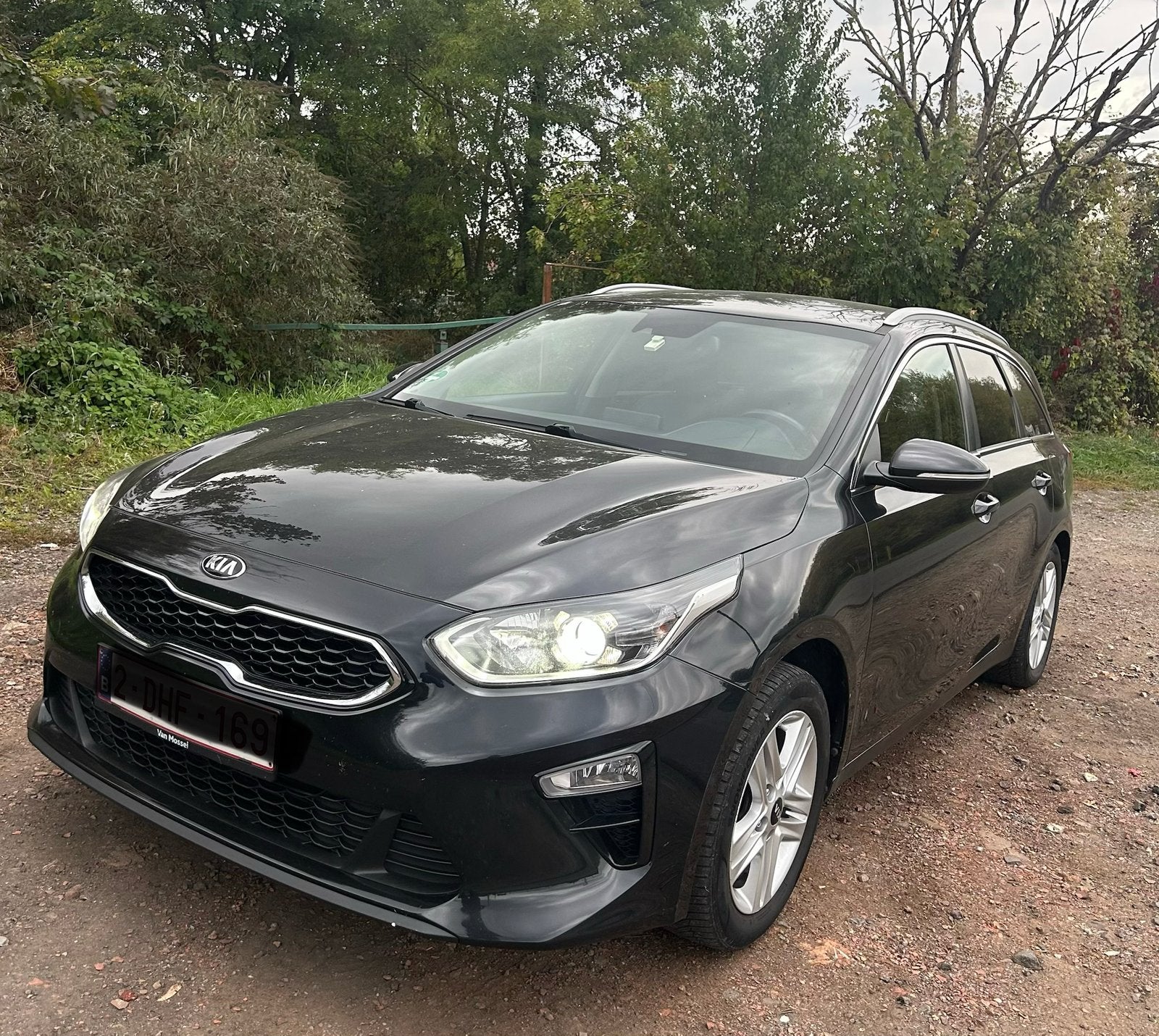 Kia Ceed 1.6 Crdi 2019 //197000 km Volledige optie, Auto's, Euro 6, 1600 cc, Leder en Stof, Zwart