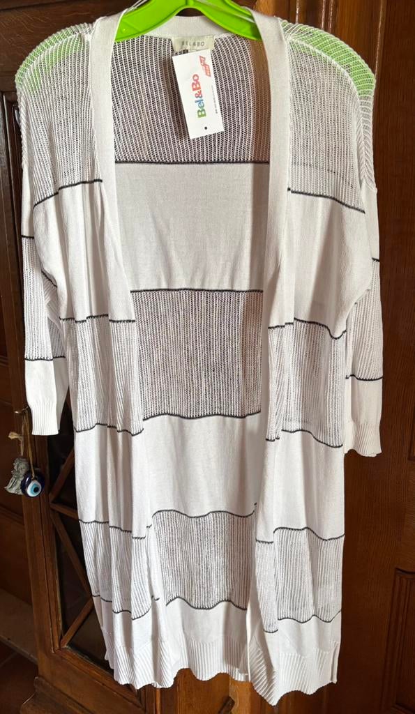 Nieuwe lange vest van Bel & Bo Medium., Kleding | Dames, Truien en Vesten, Ophalen of Verzenden, Nieuw, Maat 38/40 (M), Wit
