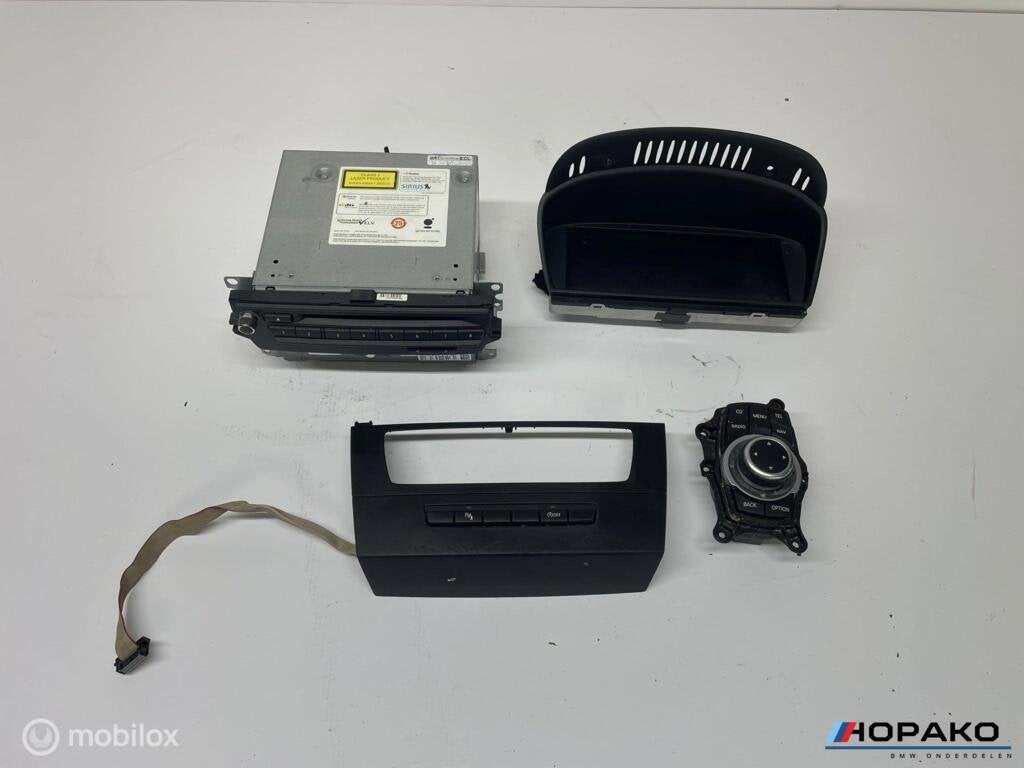 Navigatie set CIC BMW 3-serie E90 E91 E92 E93, Autos : Pièces & Accessoires, Électronique & Câbles, BMW, Utilisé, Enlèvement ou Envoi