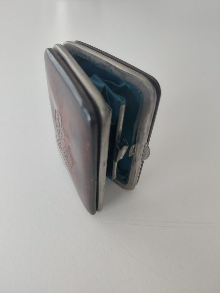 Petit porte-monnaie ancien en ecaille de tortue, Enlèvement ou Envoi