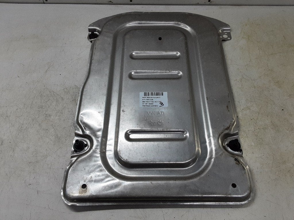 CACHE SOUS MOTEUR Seat Ibiza V (KJB) (2Q0825229B), Autos : Pièces & Accessoires, Mevr. I. Hauben, Utilisé, Rue de l'Espoir 34 34
4030  GRIVEGNÉE, BE