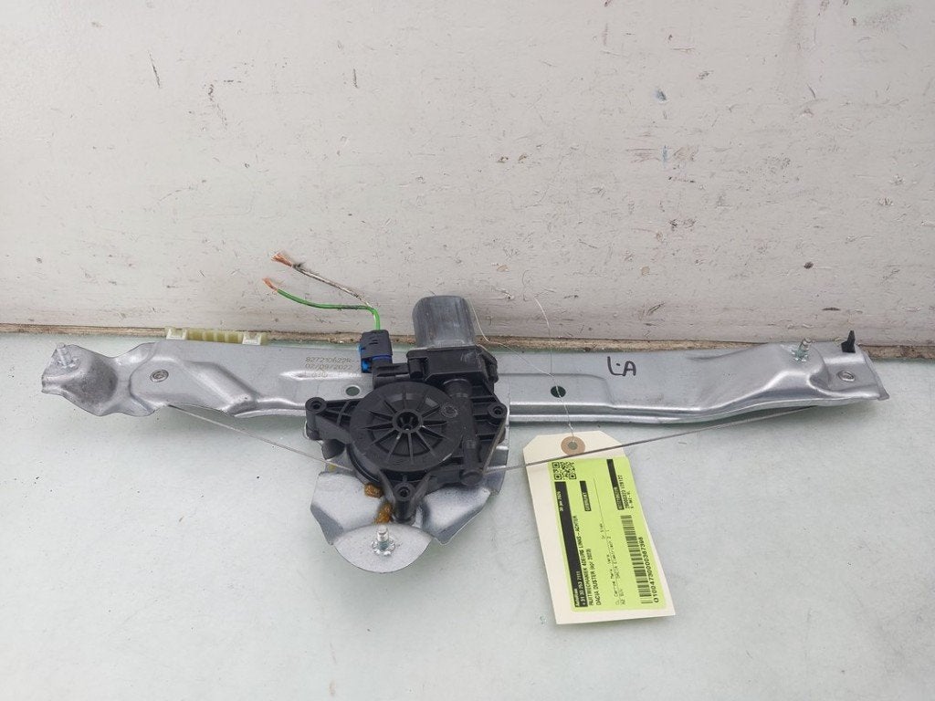 MECANISME VITRE ARRIÈRE GAUCHE Duster (SR) (|827210622R|), Dacia, Renault Deutschland AG, Utilisé, Peter-Huppertz-Straße 5
51063  Köln, DE