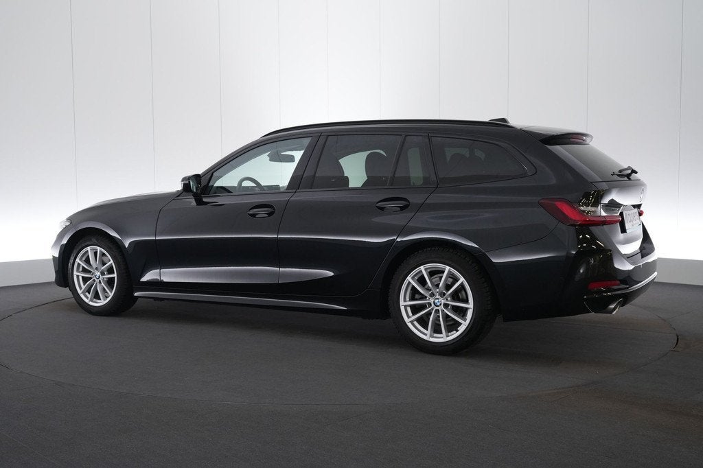 (2DBX067) BMW 3 TOURING, Auto's, Lichtsensor, 136 pk, Zwart, Bedrijf