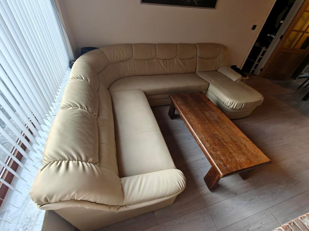 Beige nep leren zithoek, Ophalen