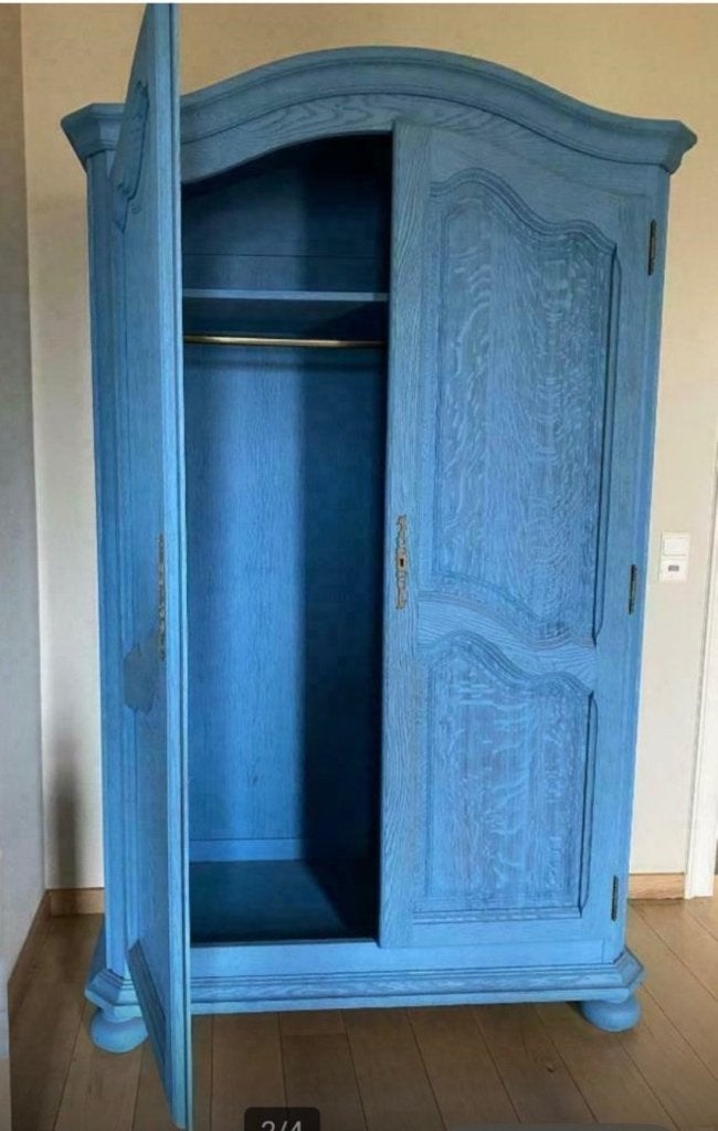 Blauwe kleerkast/halkast met bijhorend kastje, Ophalen, Zo goed als nieuw, 150 tot 200 cm