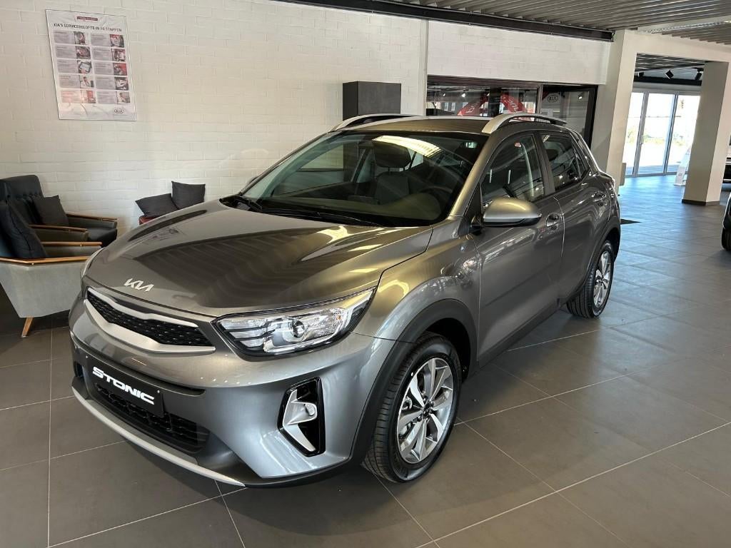 Kia Stonic, Voorwielaandrijving, Stof, 4 cilinders, Bedrijf
