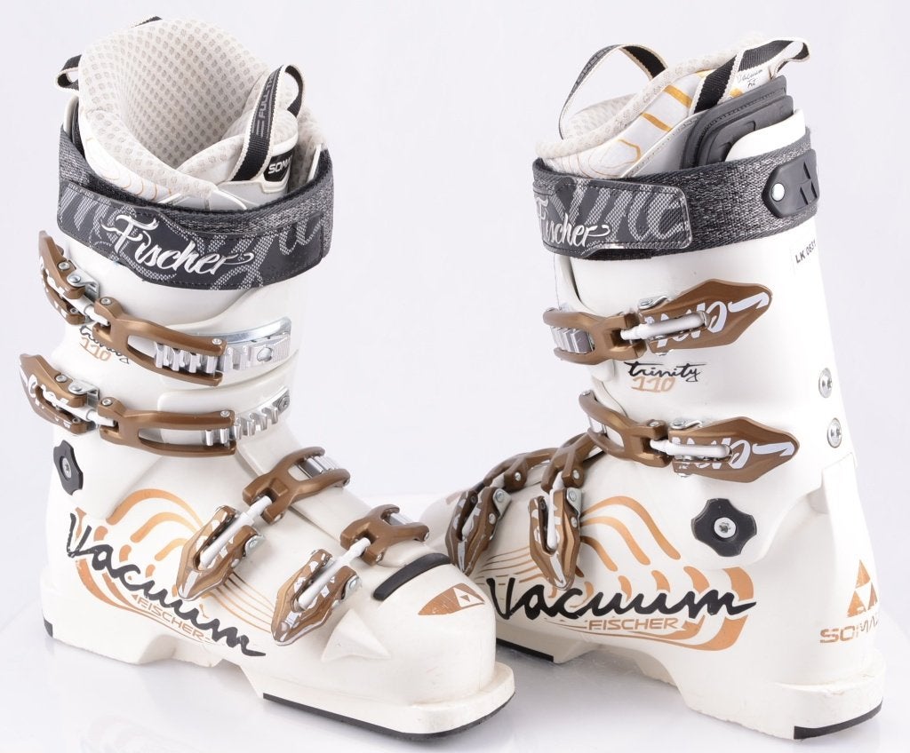 38 ; 38.5 Chaussures de ski EU pour femmes FISCHER TRINITY, Fischer, Carving, Utilisé, Chaussures