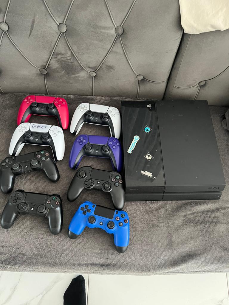 Kapotte ps4/ps5  spullen, Games en Spelcomputers, Spelcomputers | Sony PlayStation 3, Ophalen, Gebruikt