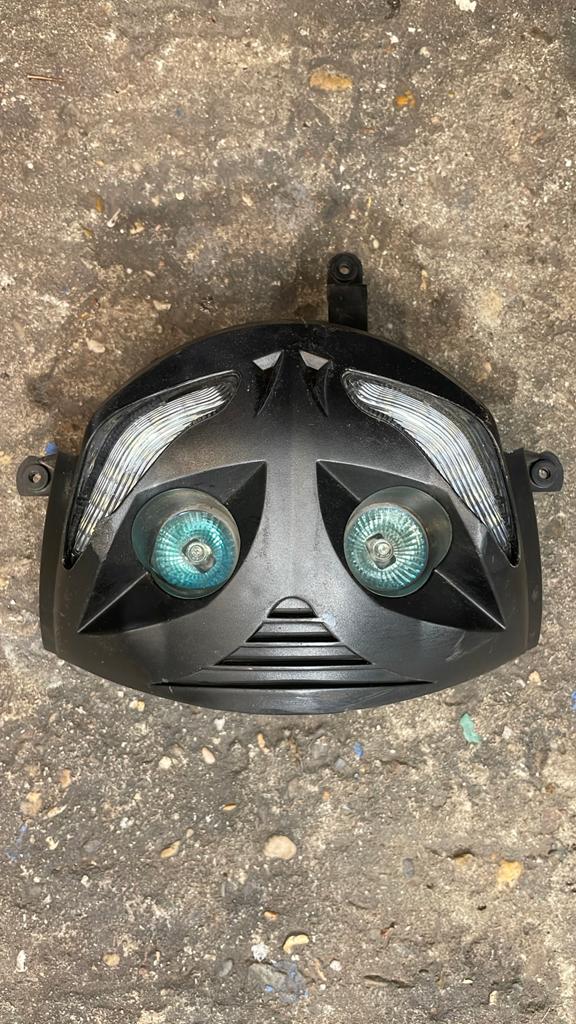 Koplamp voor zip  piaggo, Ophalen, Zo goed als nieuw