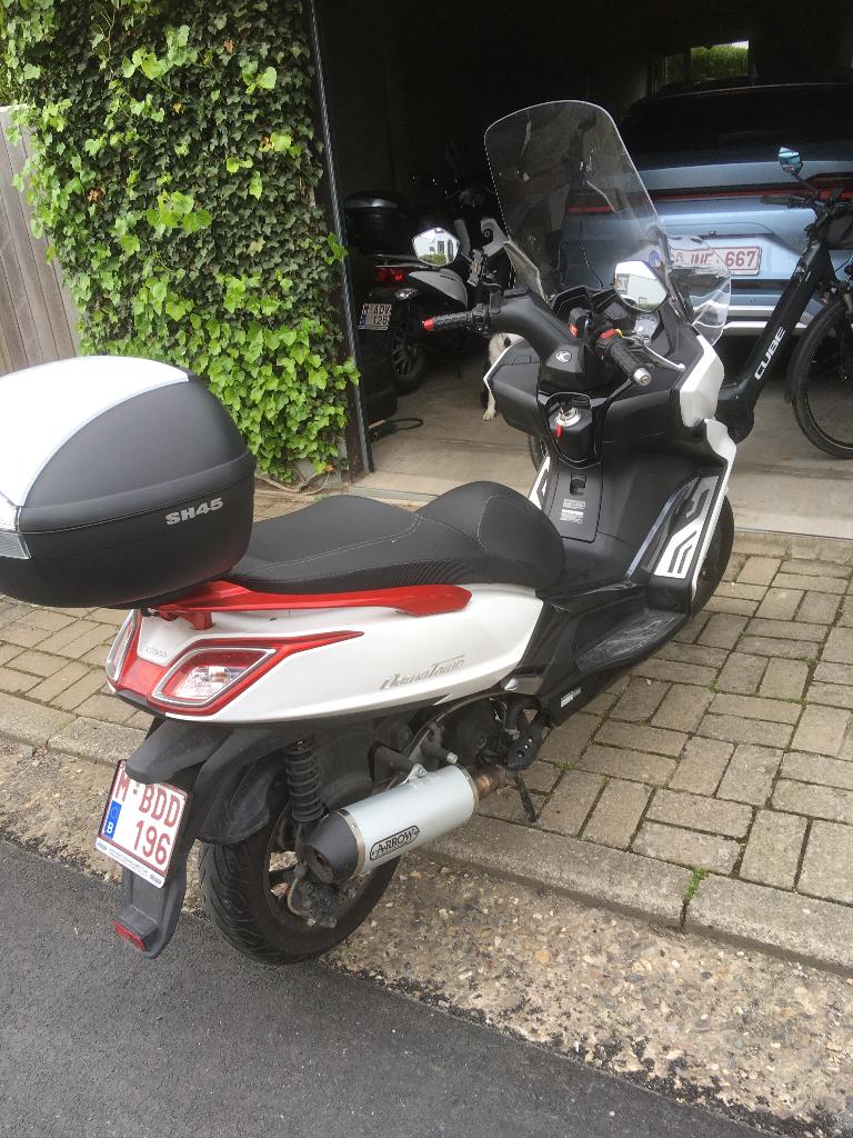Scooter Kymco Downtown 350 i - 13400 kms - excellent état, Autres modèles, 350 cm³, Enlèvement, Utilisé