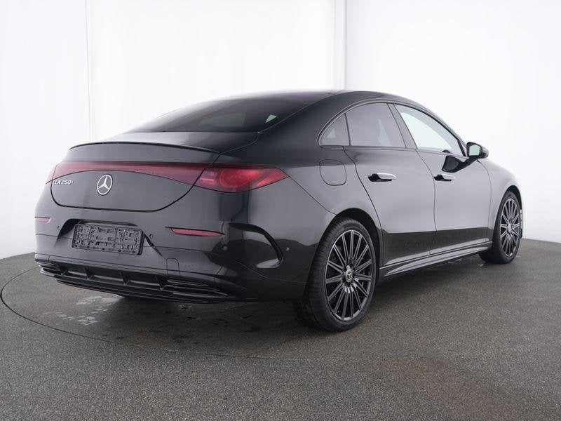 Mercedes-Benz CLA 250+ AMG Line, Automaat, Zwart, Automatische klimaatregeling, Zwart