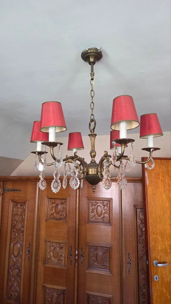 Lustre, Enlèvement