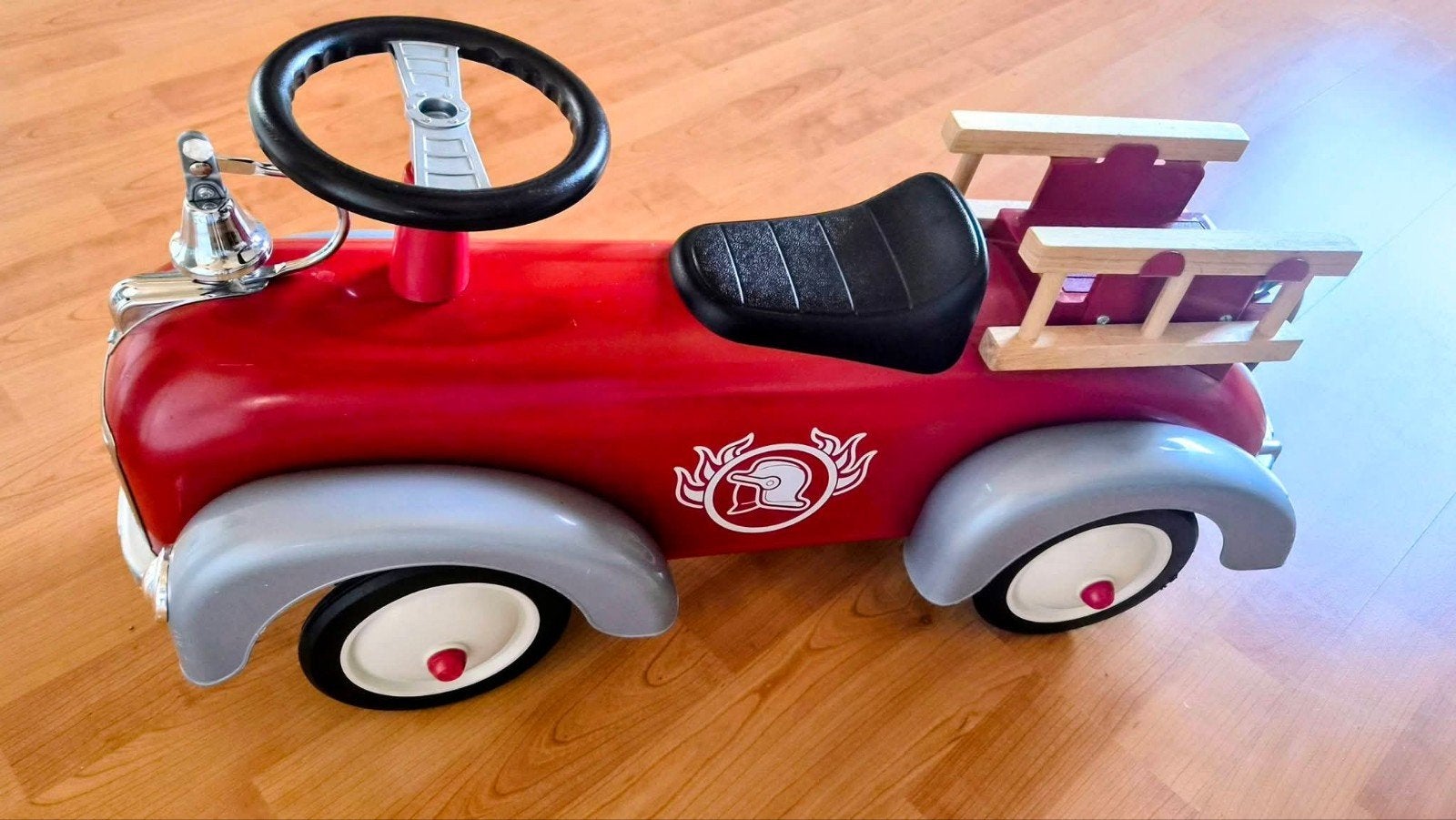 Schitterende Baghera  brandweerwagen, Ophalen