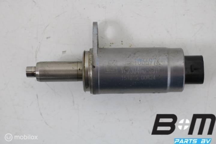 Versteleenheid in cilinderkop VW Golf 7 06E103697K, Gebruikt