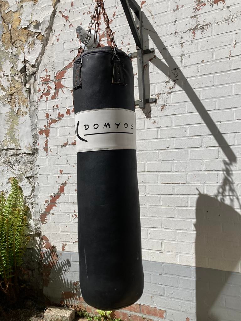 Bokszak Domyos, Enlèvement, Utilisé, Sac de boxe