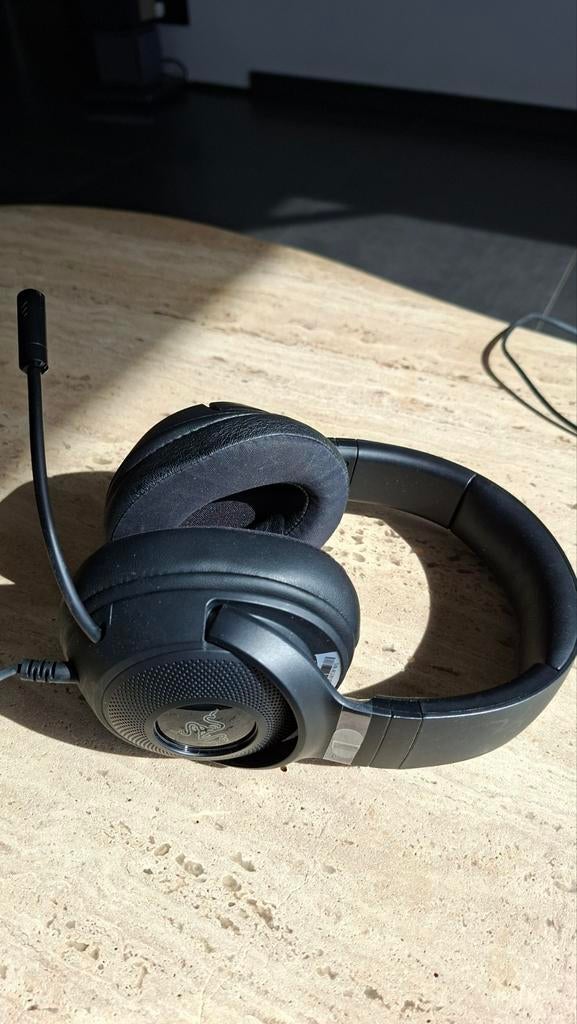 Razer kraken v3x gaming headset in nieuwstaat., Gaming headset, Ophalen of Verzenden, Zo goed als nieuw, Razer