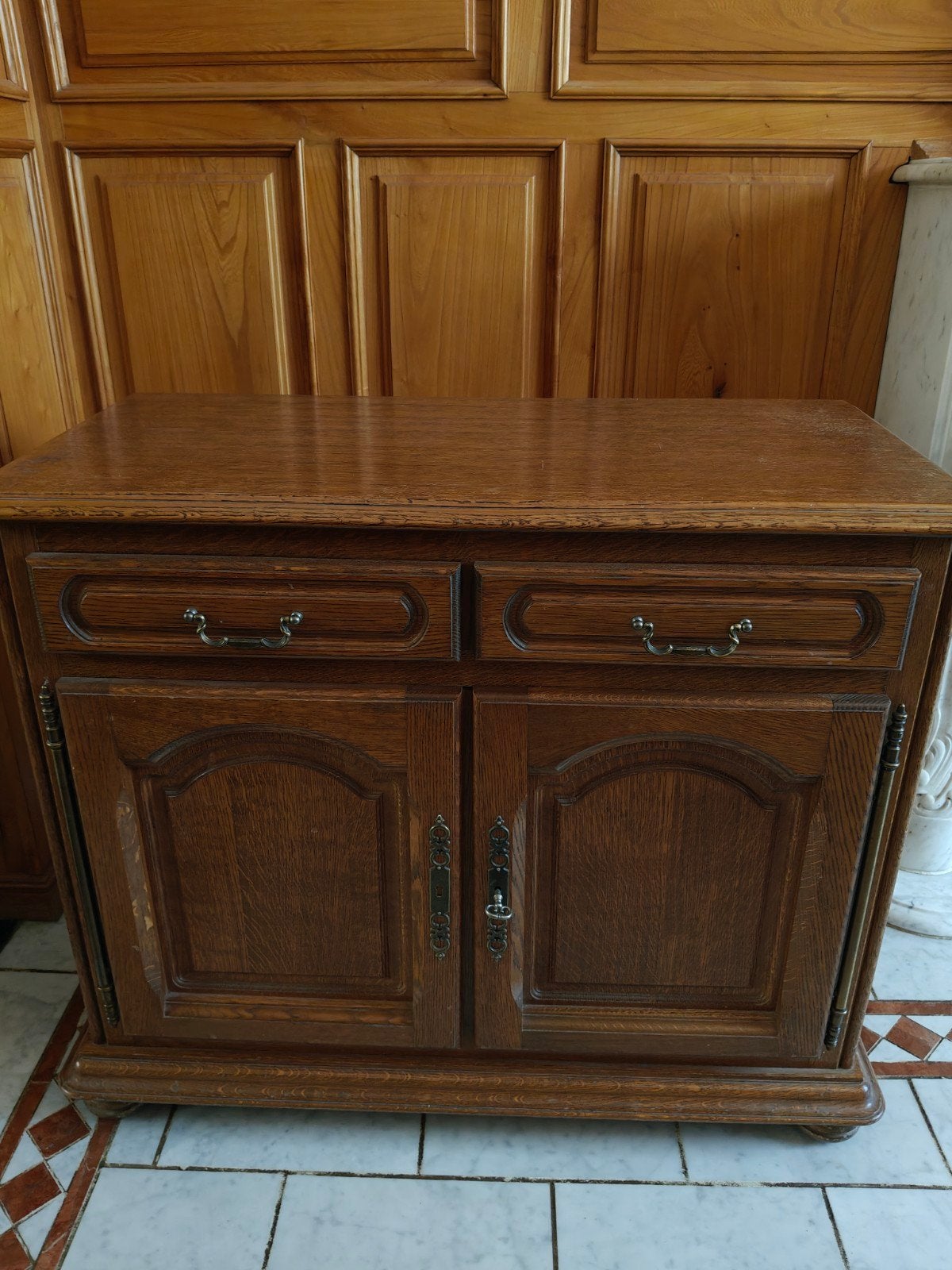 Armoire rurale en chêne avec tiroirs et portes, Maison & Meubles, Armoires | Mobilier de télévision, 25 à 50 cm, Moins de 100 cm