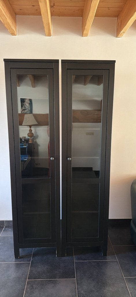 Vaisselier IKEA Hemnes, Utilisé, IKEA, Panneau de particules ou MDF, Enlèvement