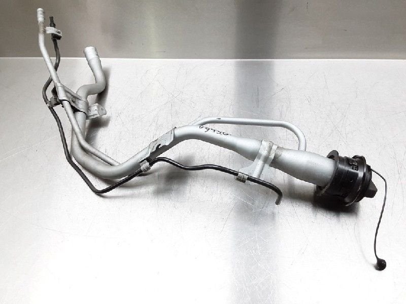 EMBOUT DE REMPLISSAGE Subaru XV (GT / GX) (01-2017/-), Utilisé, Subaru