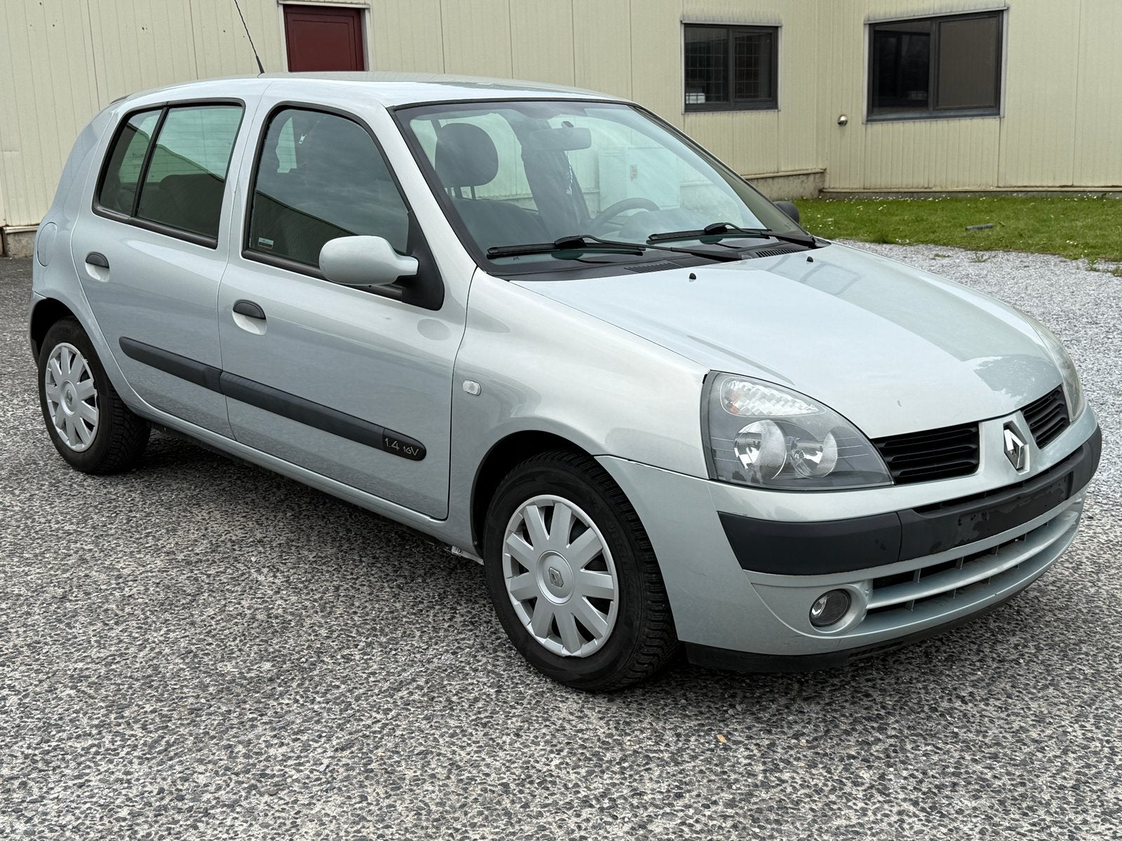 Renault Clio 1.4i Automatique 5 portes, Autos, Argent ou Gris, Electronic Stability Program (ESP), Entreprise, 72 kW