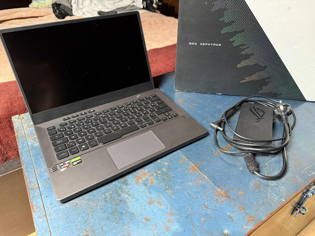 ASUS G14 ZEPHYRUS ROG 2021, Ryzen 7, 14 pouces, ASUS, Enlèvement