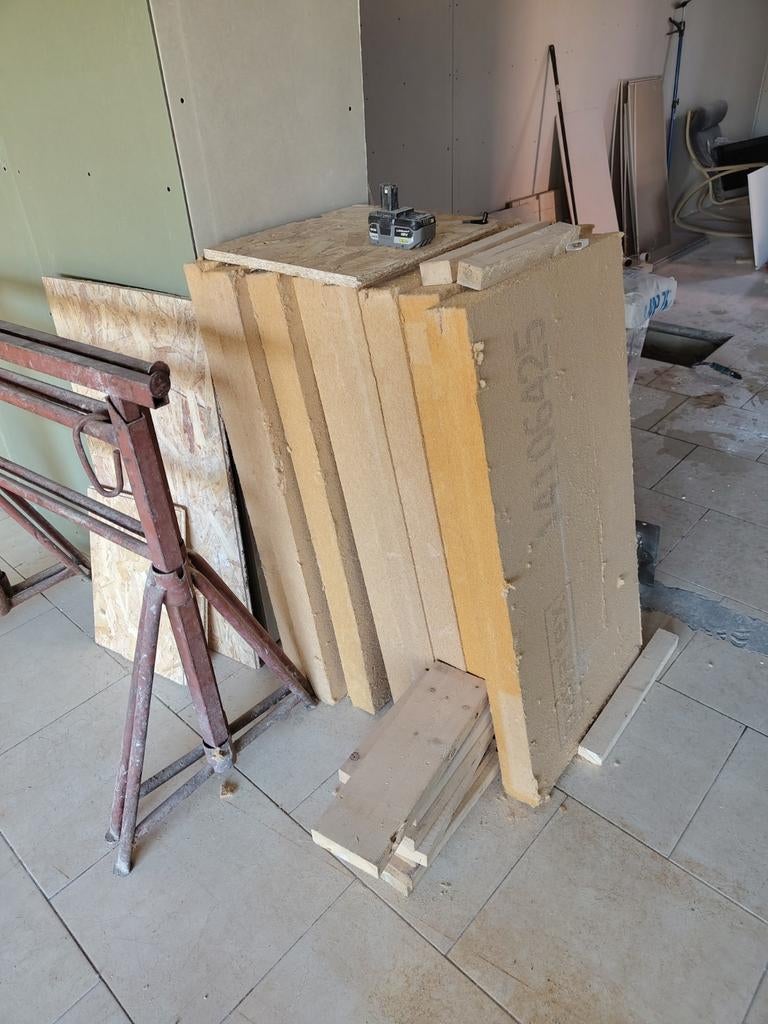 7 panneaux - Fibre de bois, Bricolage & Construction, Enlèvement
