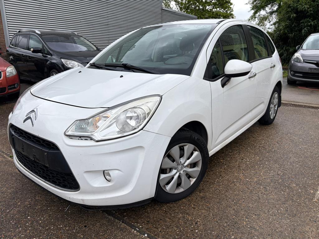 Citroën c3 2012 1.2 benzien, Auto's, Voorwielaandrijving, Euro 5, Stof, Zwart