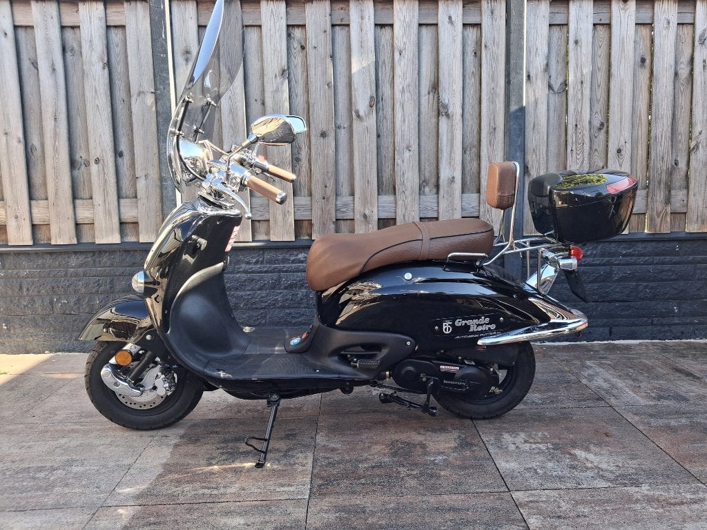 Retro Scooter, Fietsen en Brommers, Tweetakt, Zo goed als nieuw, Ophalen, Overige merken