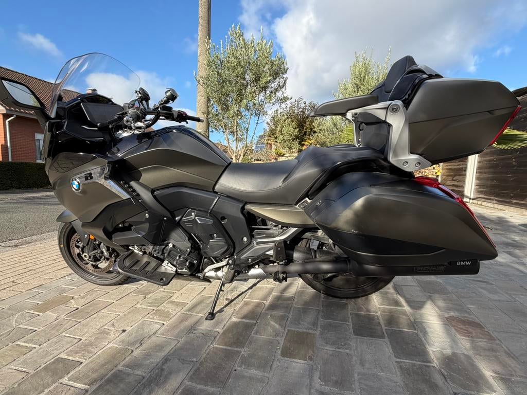 BMW K1600 Grand America (2023)–Full option-Top staat-Lage km, Motoren, Occasion, 4 cilinders, Motorrijbewijs A, Handvatverwarming