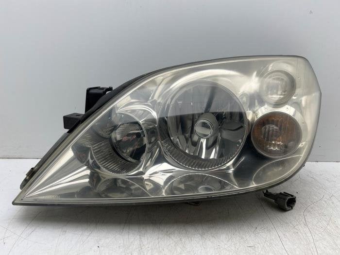 Koplamp links van een Nissan Primera, Gebruikt, -, -, Ophalen of Verzenden