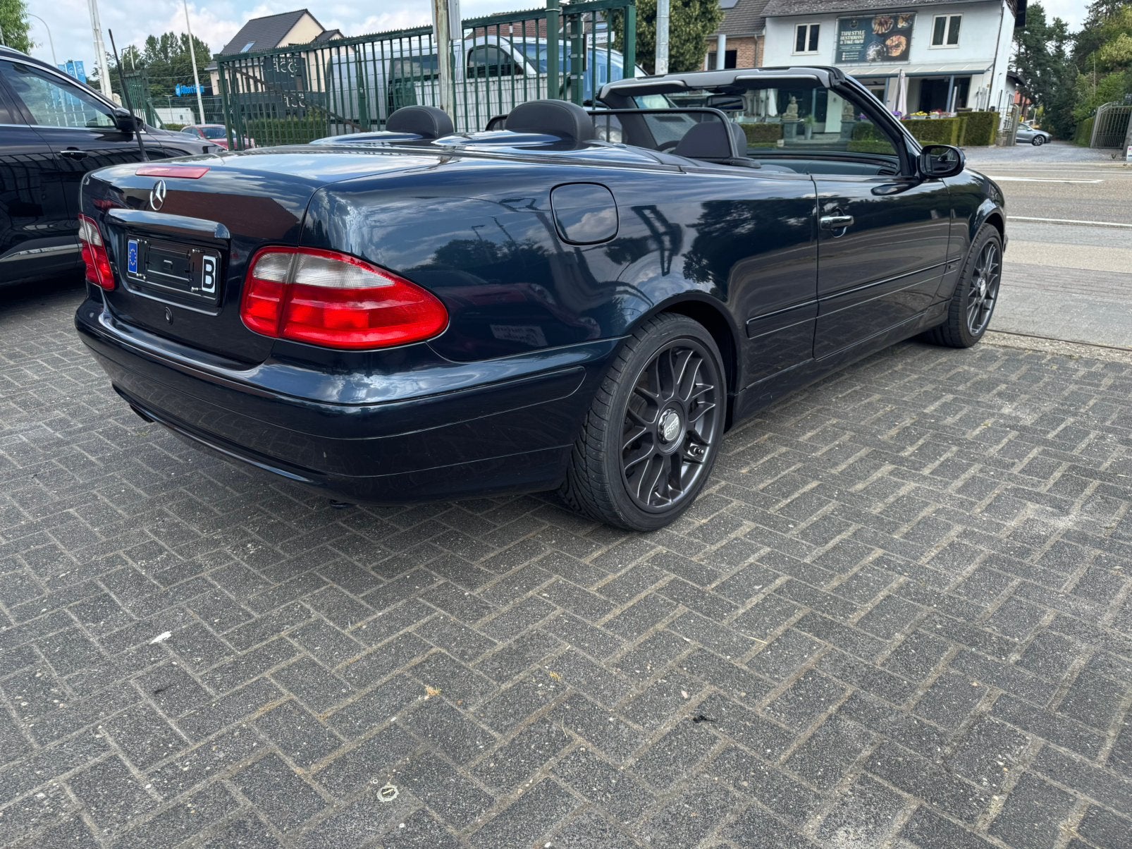 Mercedes CLK 200 cabrio, Auto's, Mercedes-Benz, Lederen bekleding, Achterwielaandrijving, Zwart, 4 cilinders