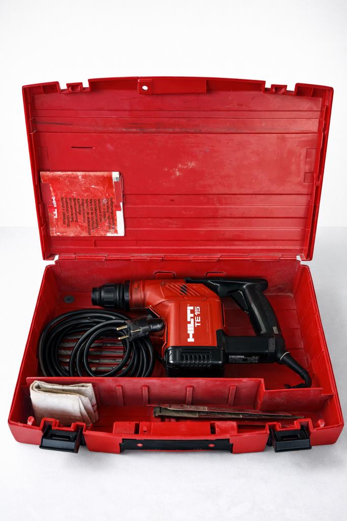 Foreuse hilti TE 15, Enlèvement, Utilisé