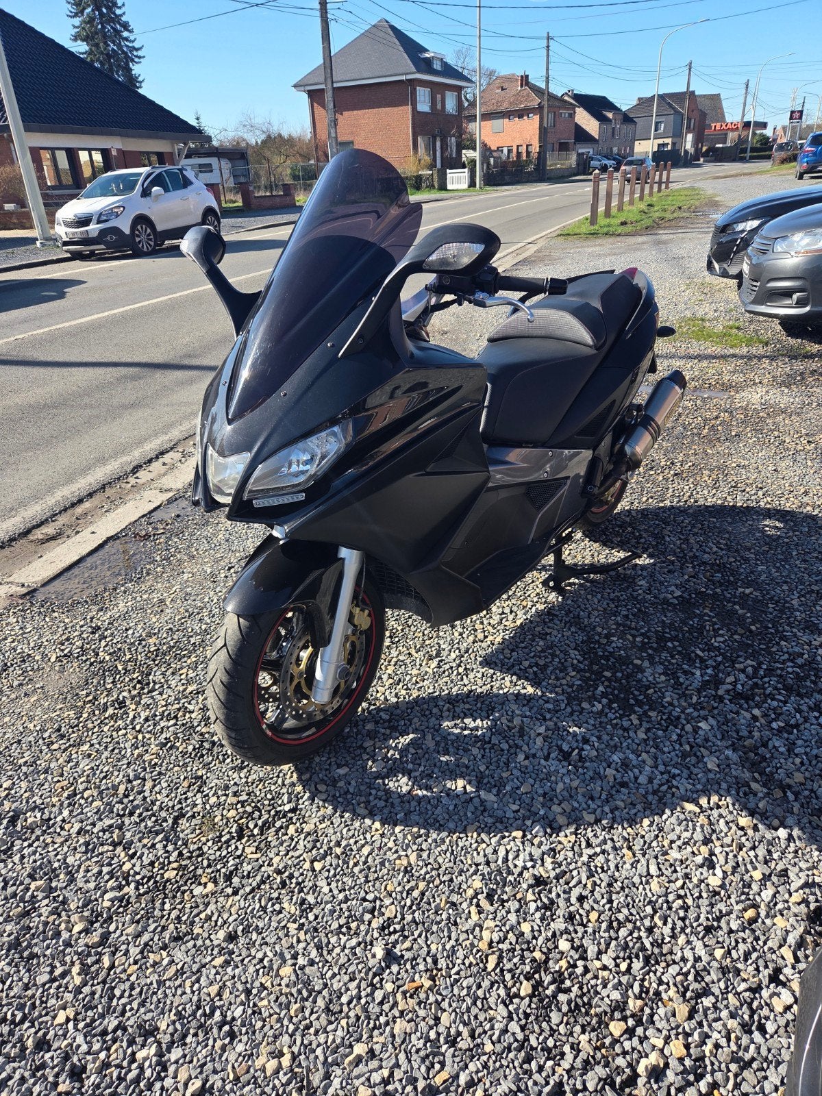 aprilia srv 850, Particulier, Scooter