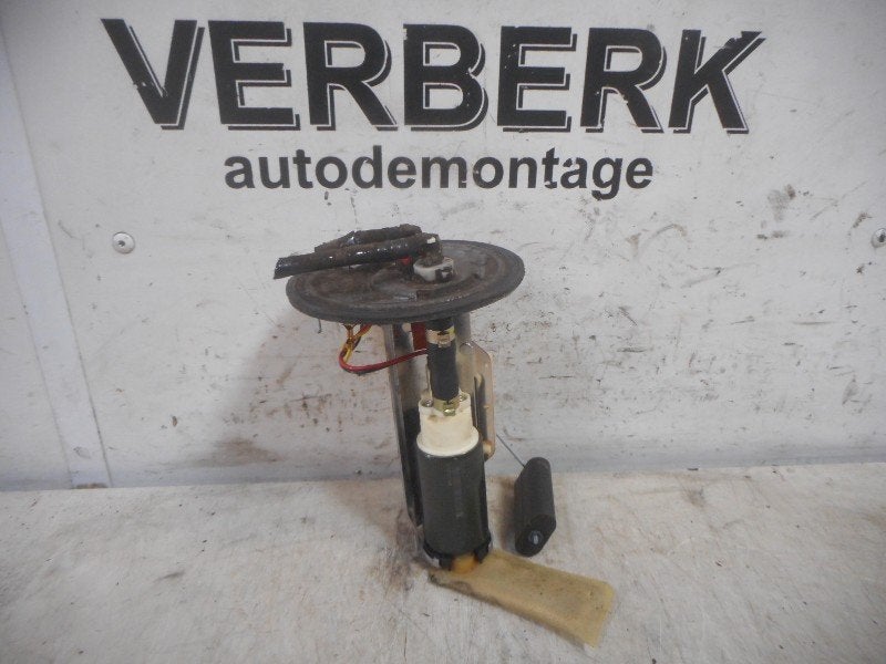 POMPE CARBURANT ELECTRIQUE Ford Ka I (01-1996/11-2008), Henry-Ford-Straße  1
50735  Köln, DE, Ford-Werke GmbH, Kunden@ford.com