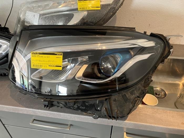 Phare gauche d'un Mercedes GLC-Klasse, 3 mois de garantie, Utilisé, -, -