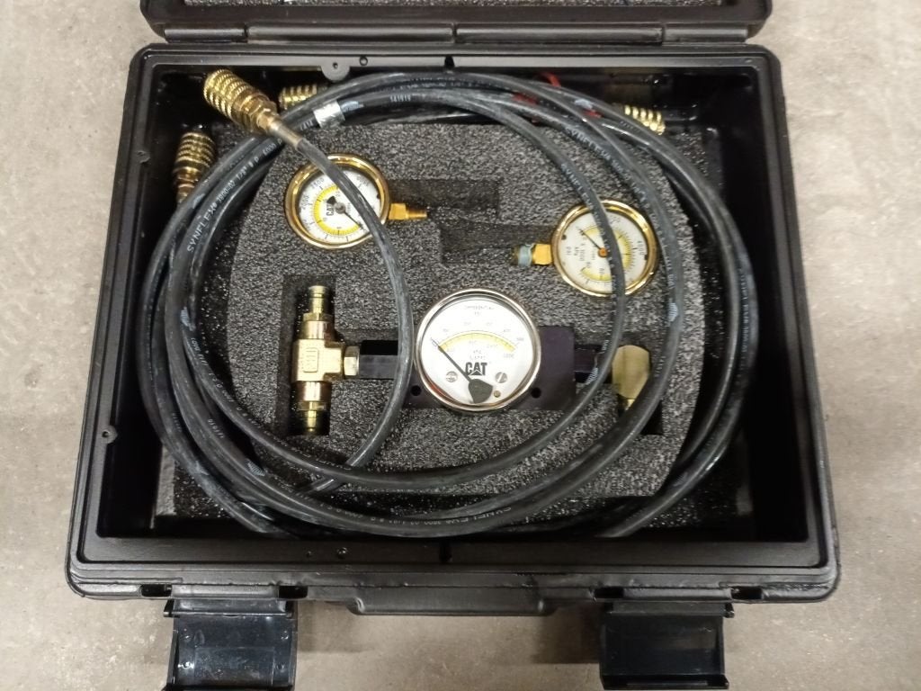 Caterpillar 1U5796 differential pressure gauge group, Articles professionnels, Machines & Construction | Pièces