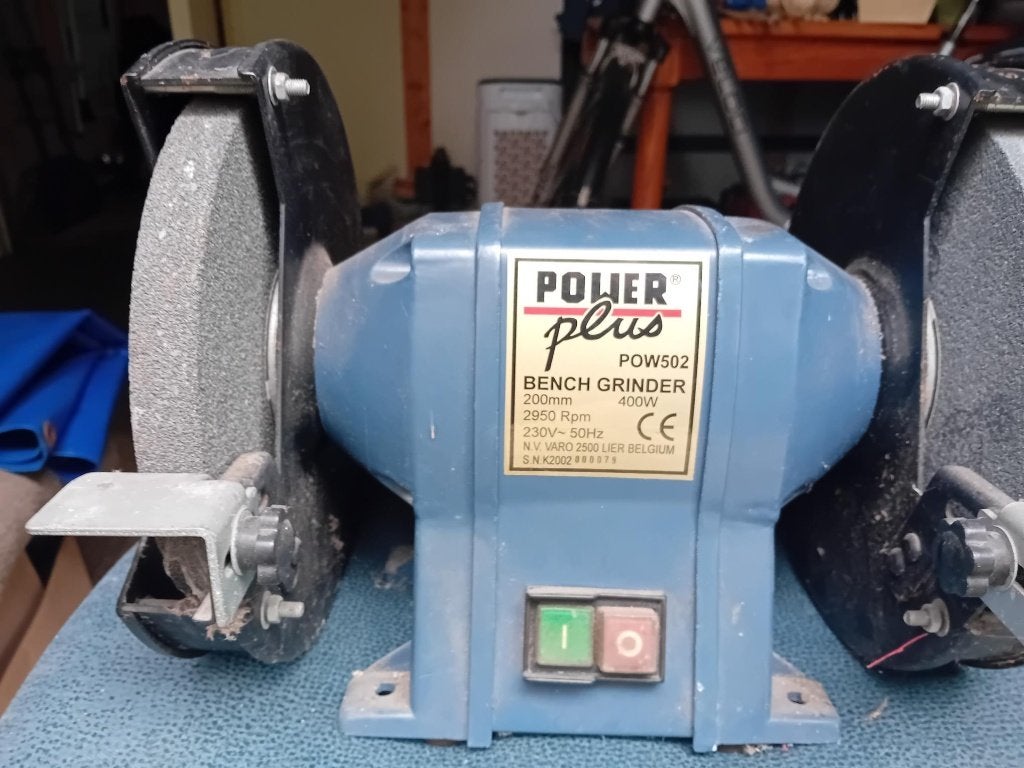 Slijpmachine - Power Plus 502, Bricolage & Construction, Enlèvement, Utilisé, Moins de 700 watts, Banc de travail