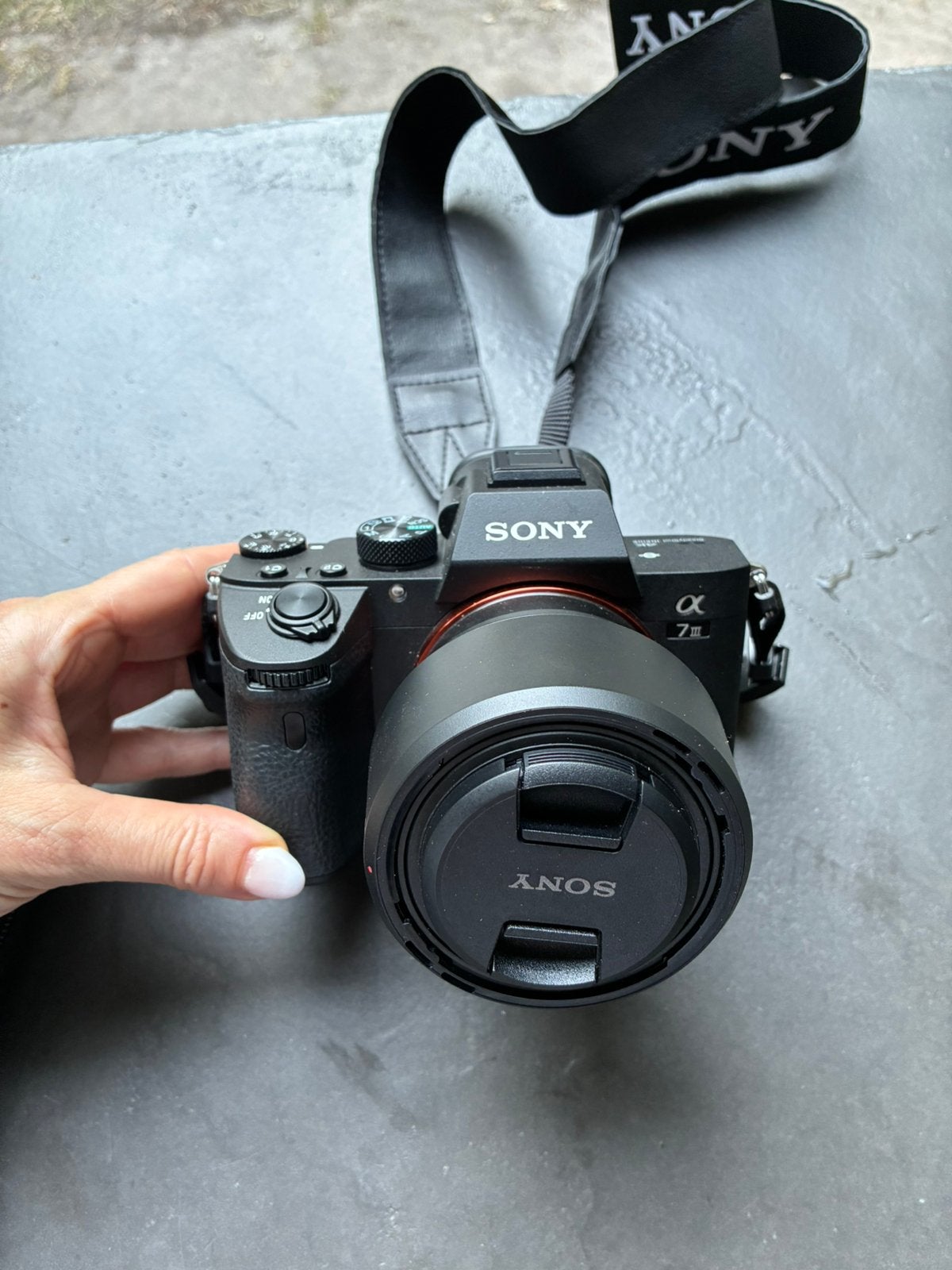 Sony A7 iii + sony FE 50 mm f/1.8, Audio, Tv en Foto, Ophalen, Nieuw, Sony