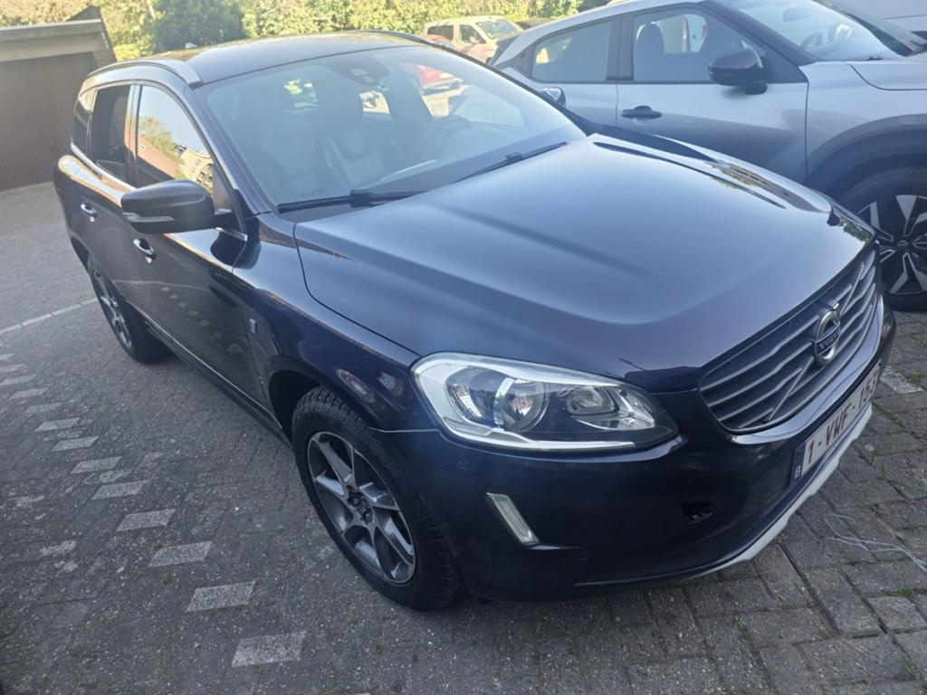 Volvo xc60 ocean, Auto's, Volvo, Voorwielaandrijving, 1998 cc, Parkeerassistent, Zwart