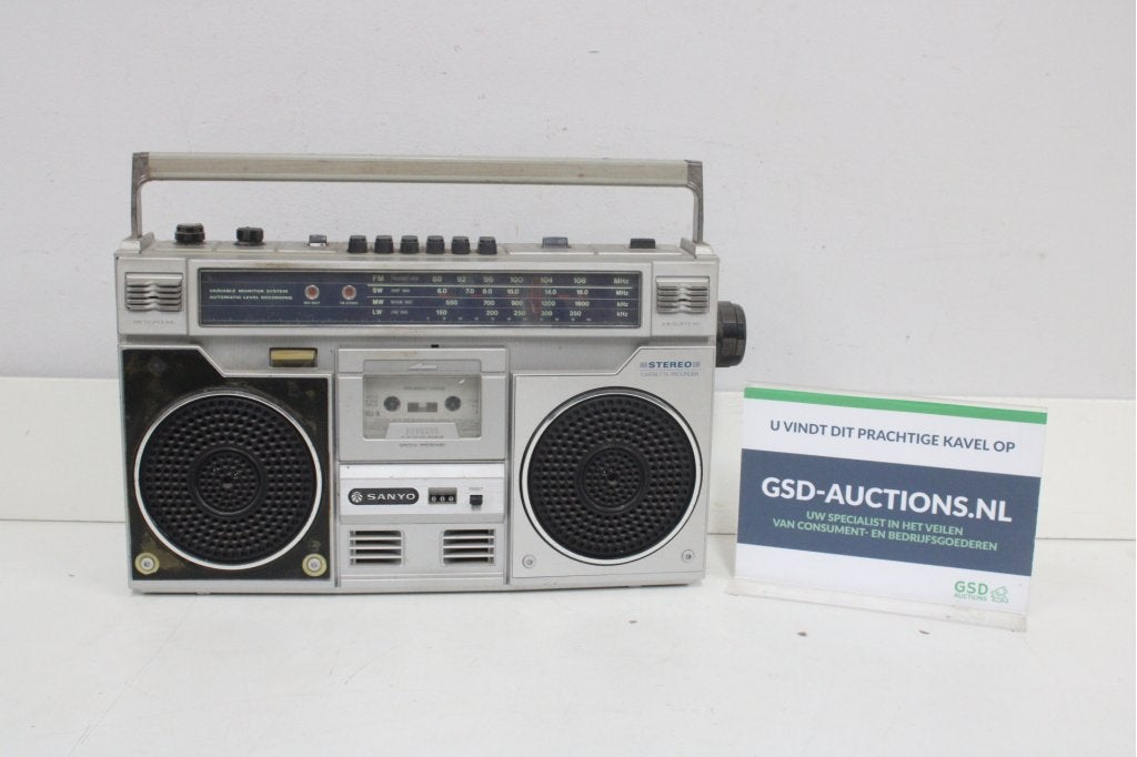 Sanyo retro boombox met cassette en radio, Niet ingevuld, Niet ingevuld, Niet ingevuld