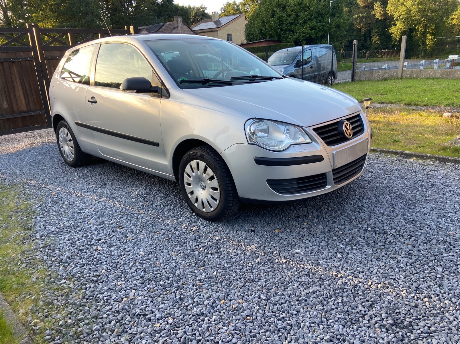 VOLKSWAGEN POLO AUTOMAAT, Auto's, Automaat, Bedrijf, Euro 4, Zilver of Grijs