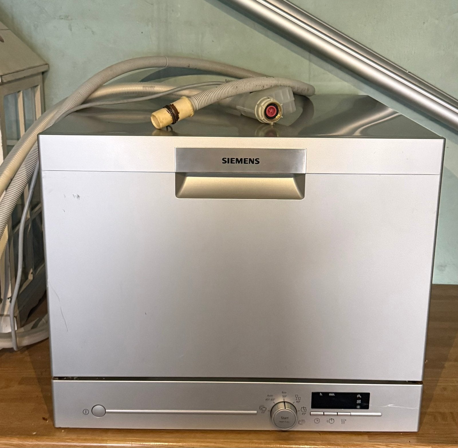 Siemens smalle inbouw vaatwasser 45 cm – goed werkend, Elektronische apparatuur, Vaatwasmachines, Ophalen
