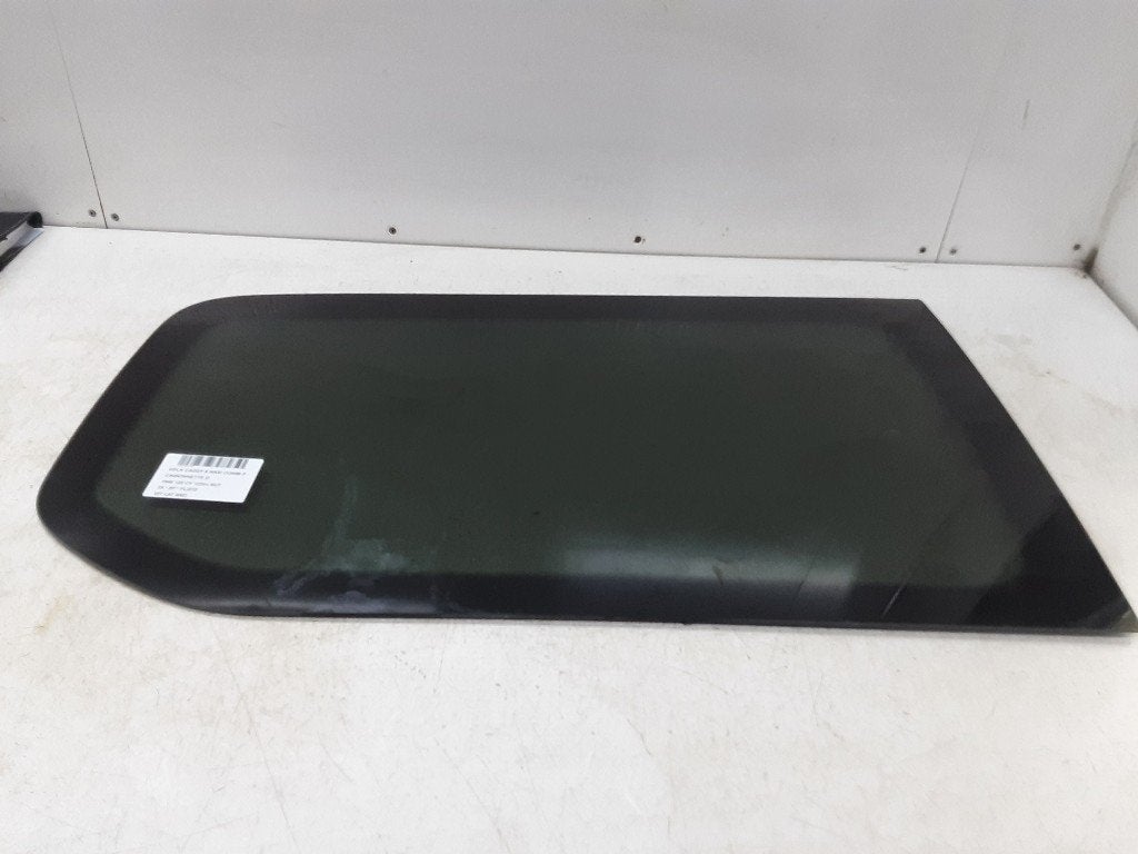 VITRE LATERALE ARRIÈRE DROIT Caddy Combi V (SBB / SBJ), Autos : Pièces & Accessoires, Volkswagen, Volkswagen AG, Utilisé, Kundenbetreuung@volkswagen.de