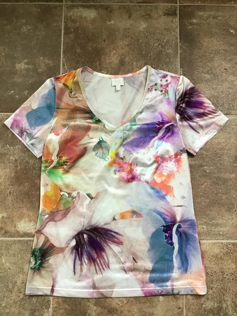 Shirt Green Ice S/M, Kleding | Dames, Maat 38/40 (M), Overige kleuren, Ophalen of Verzenden, Zo goed als nieuw
