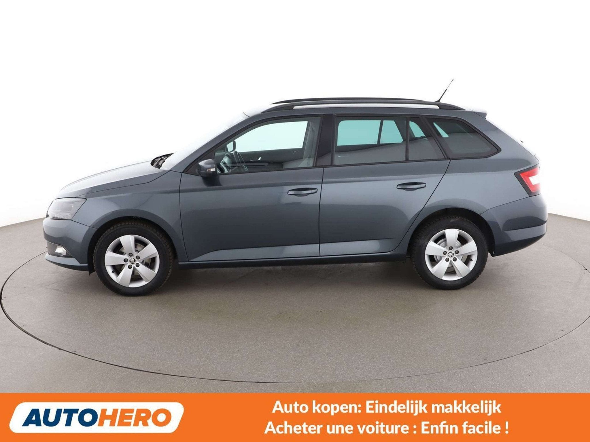Skoda Fabia 1.2 TSI Ambition (bj 2016), Auto's, Voorwielaandrijving, Stof, Gebruikt, Zwart