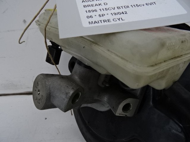 MAITRE CYLINDRE DE FREIN Audi A4 Avant (B7), Utilisé, Audi