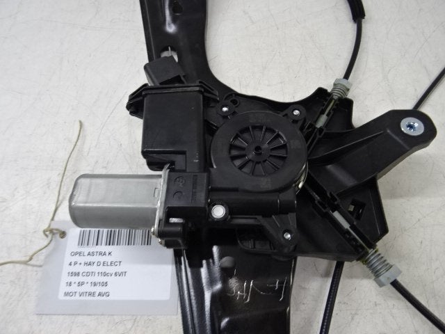 MOTOR RAAMMECHANIEK LINKS VOOR Opel Astra K (39967), Gebruikt, Opel Automobile GmbH, Kontakt-opel@opel.com, Bahnhofsplatz
65423  Rüsselsheim am Main, DE